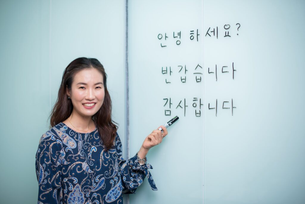 small-group-korean-language-classes-in-singapore-hana-korean